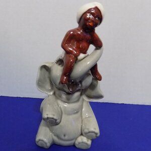 Vintage Ceramic Arts Studio Elephant Black Sultan Salt and Pepper Shakers A291